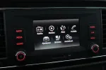 SEAT Leon ST UZA-313 carousel thumbs