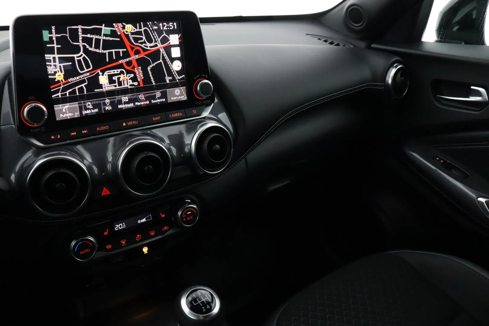 NISSAN Juke EVH-465 carousel image