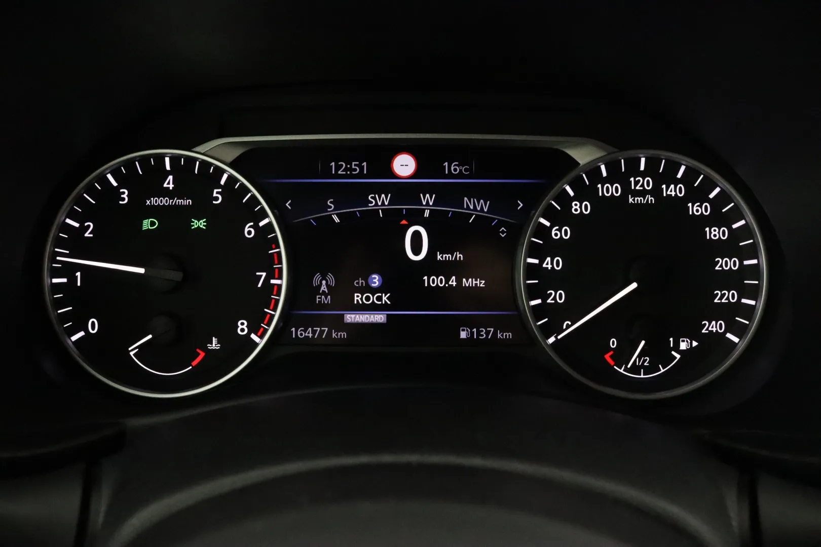 NISSAN Juke EVH-465 carousel image