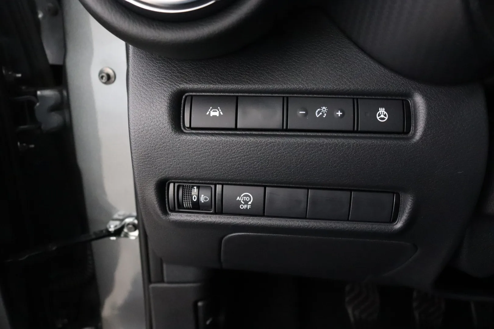 NISSAN Juke EVH-465 carousel image