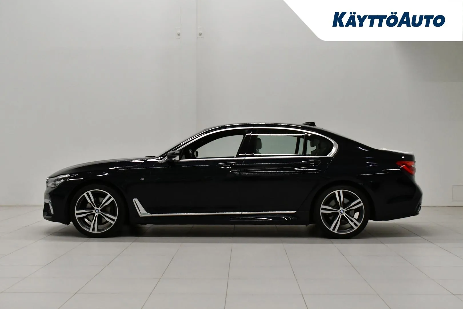 BMW 730 VXU-272 carousel image