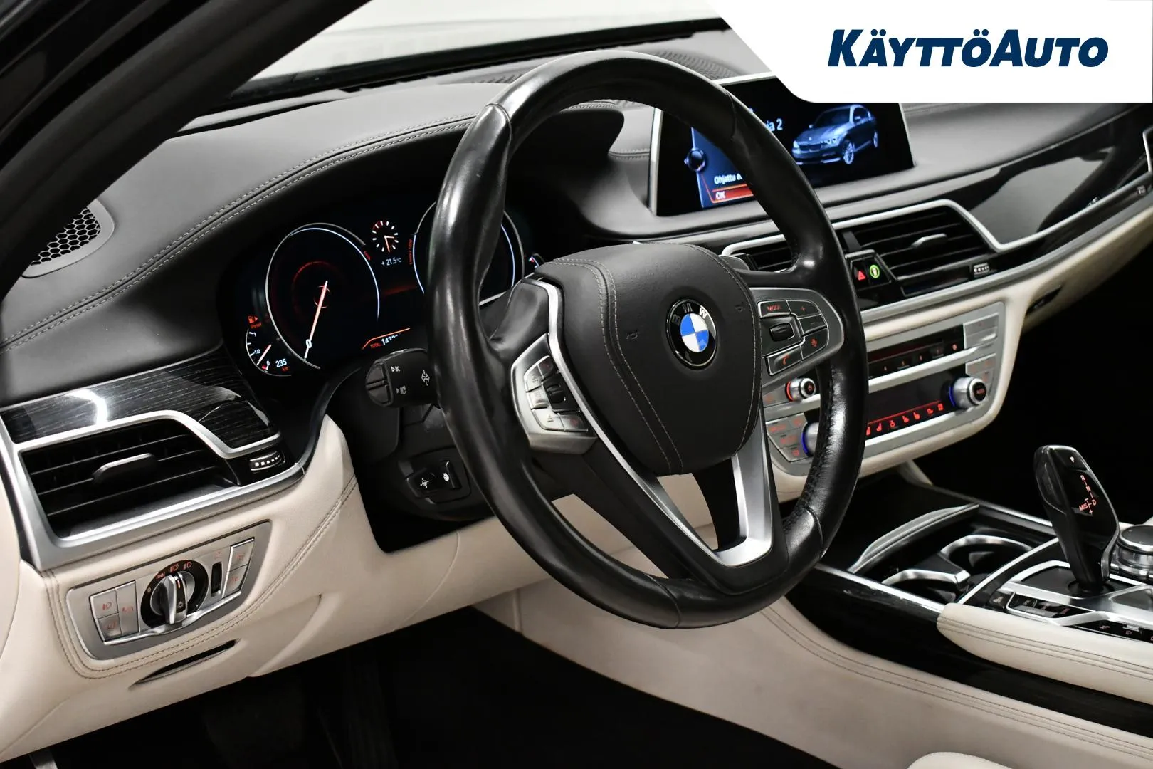 BMW 730 VXU-272 carousel image