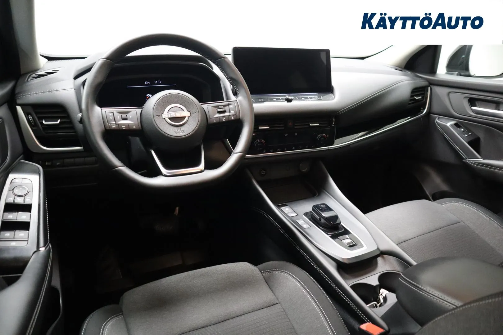 NISSAN Qashqai RVV-594 carousel image