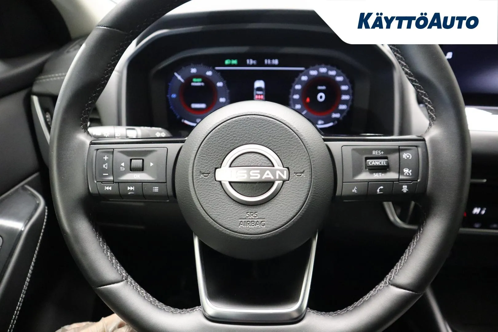 NISSAN Qashqai RVV-594 carousel image