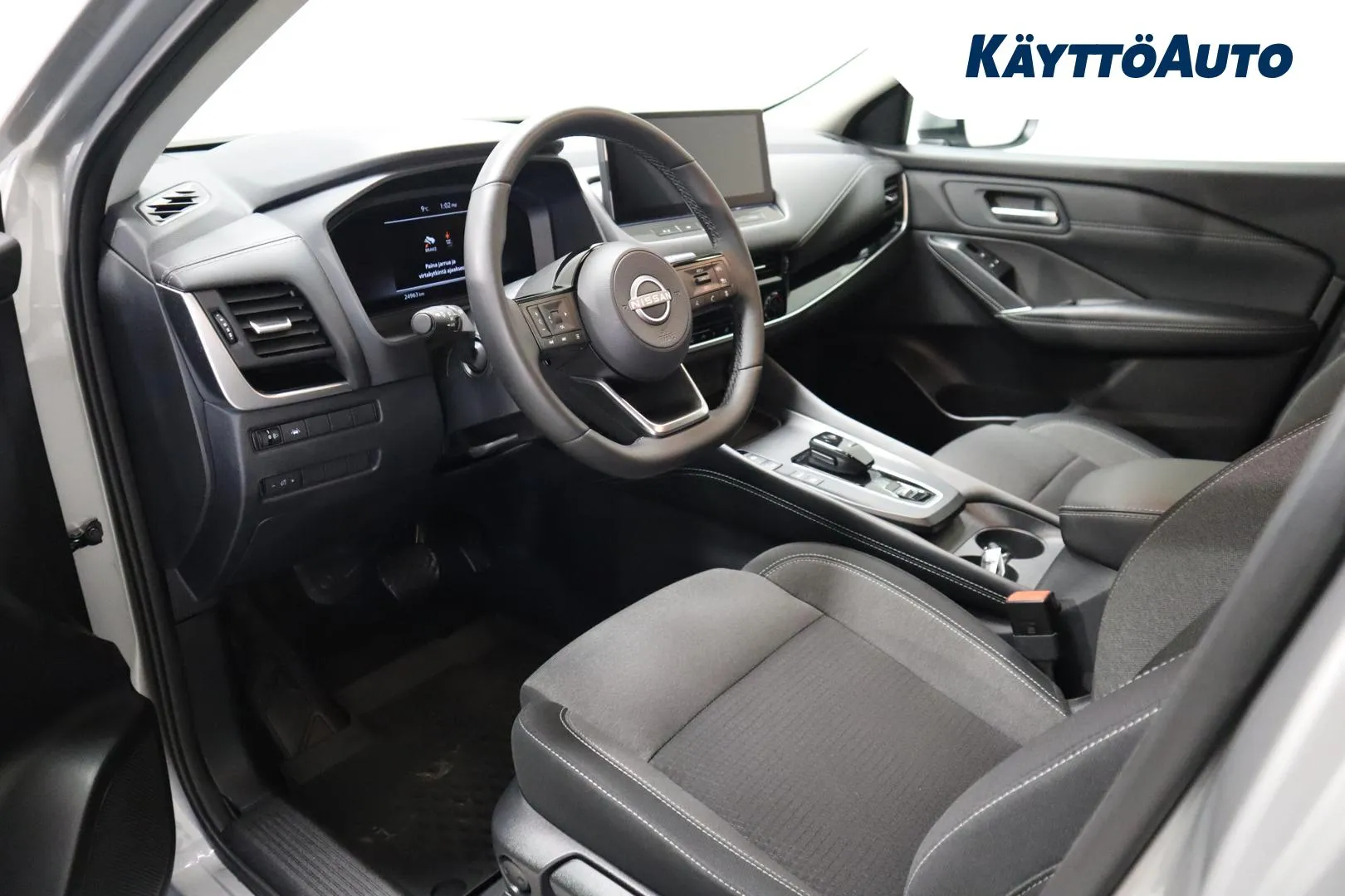 NISSAN Qashqai MVJ-400 carousel image