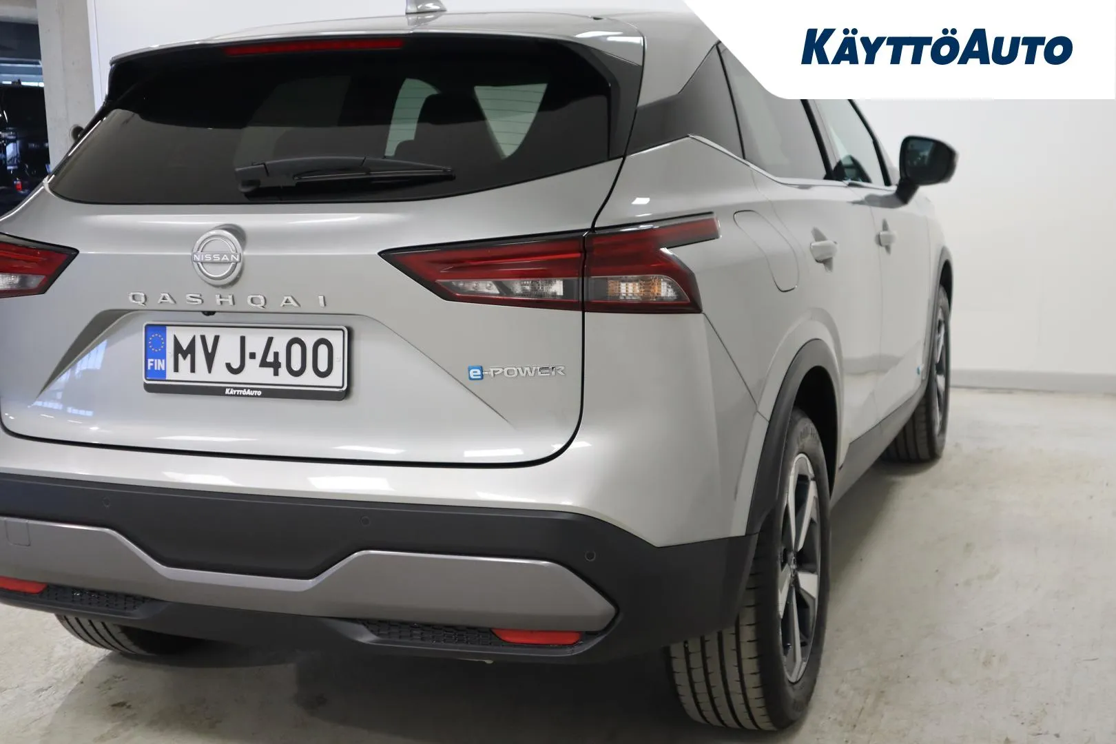 NISSAN Qashqai MVJ-400 carousel image