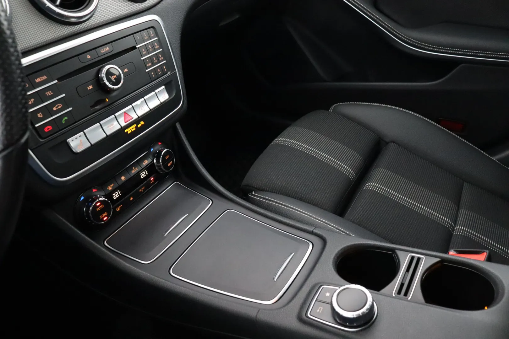 MERCEDES-BENZ CLA GNF-427 carousel image