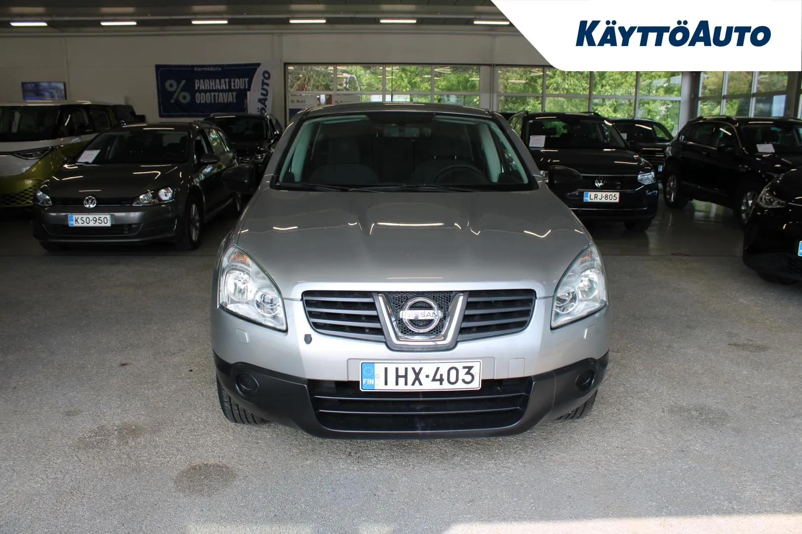 NISSAN Qashqai IHX-403 carousel image