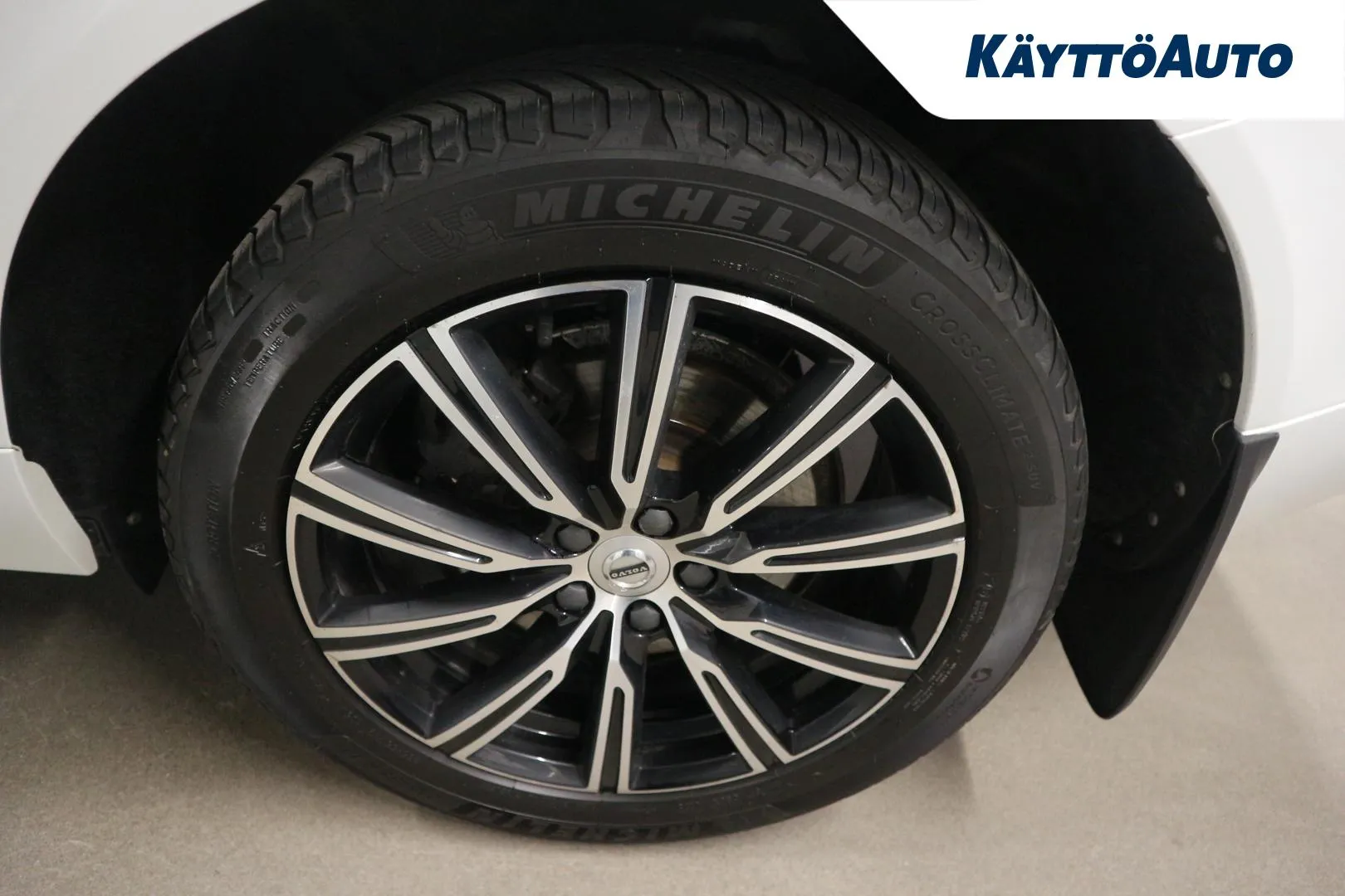 VOLVO XC60 SYR-439 carousel image