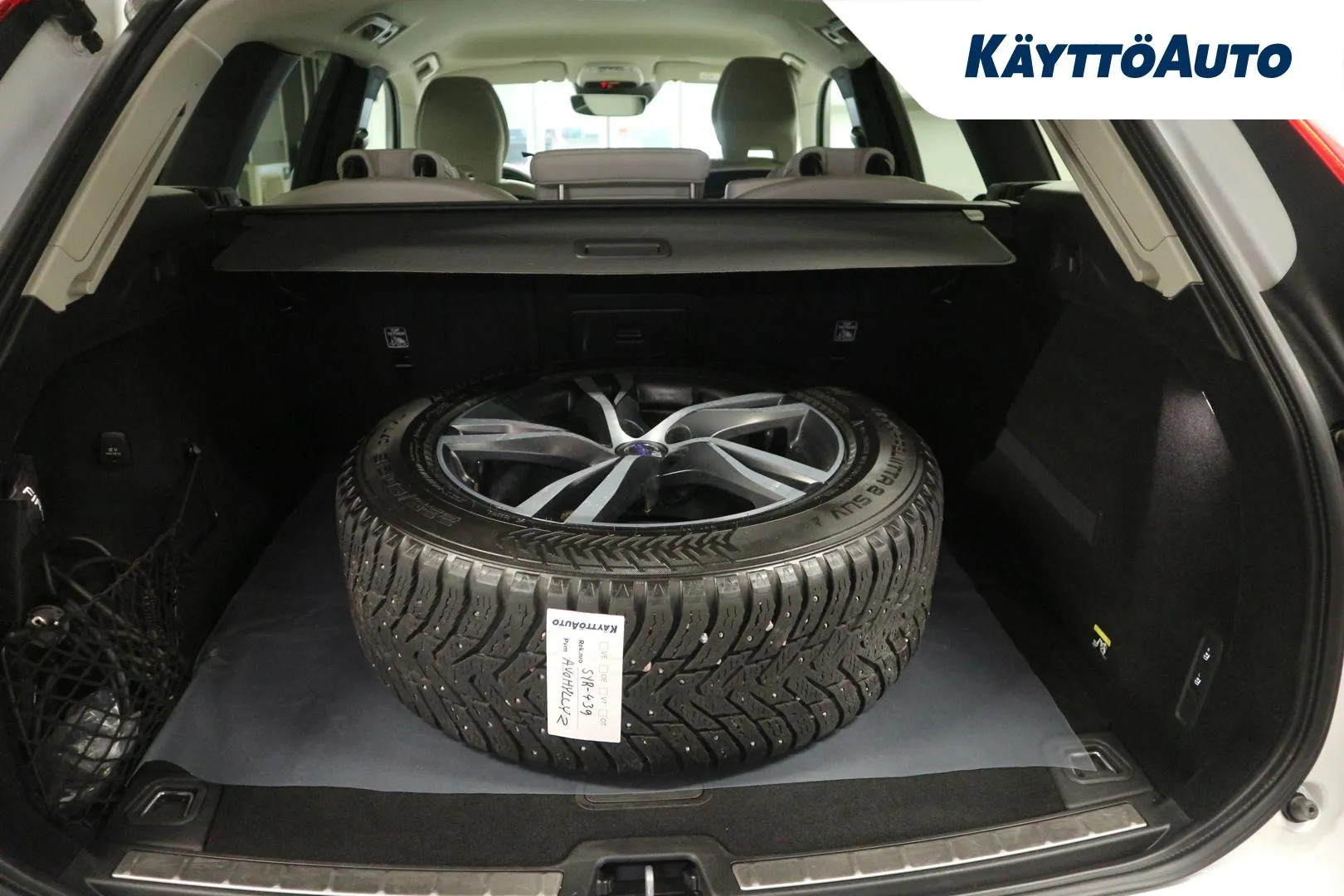 VOLVO XC60 SYR-439 carousel image