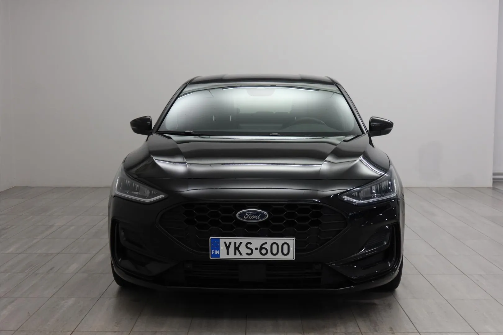 FORD Focus YKS-600 carousel image