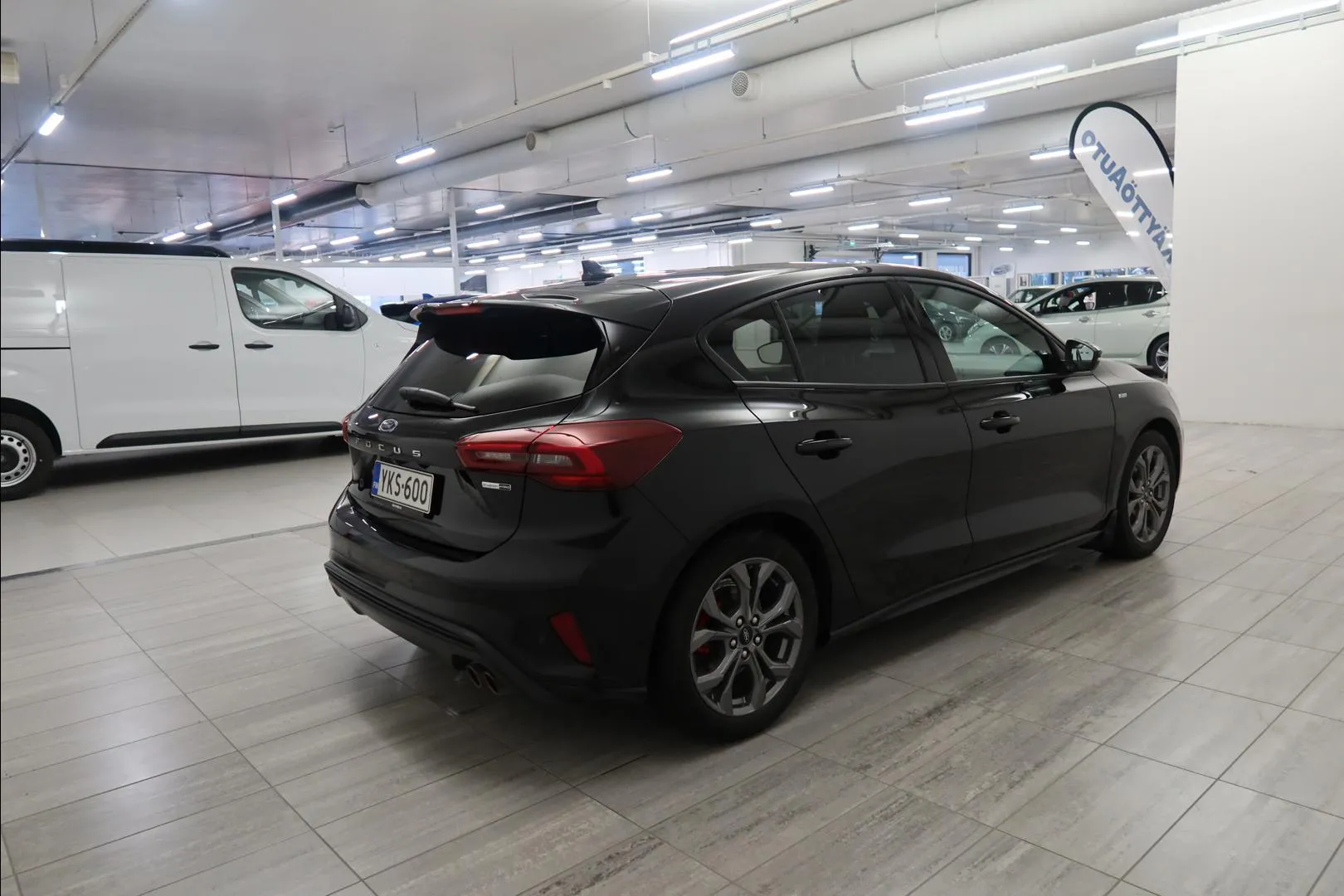 FORD Focus YKS-600 carousel image