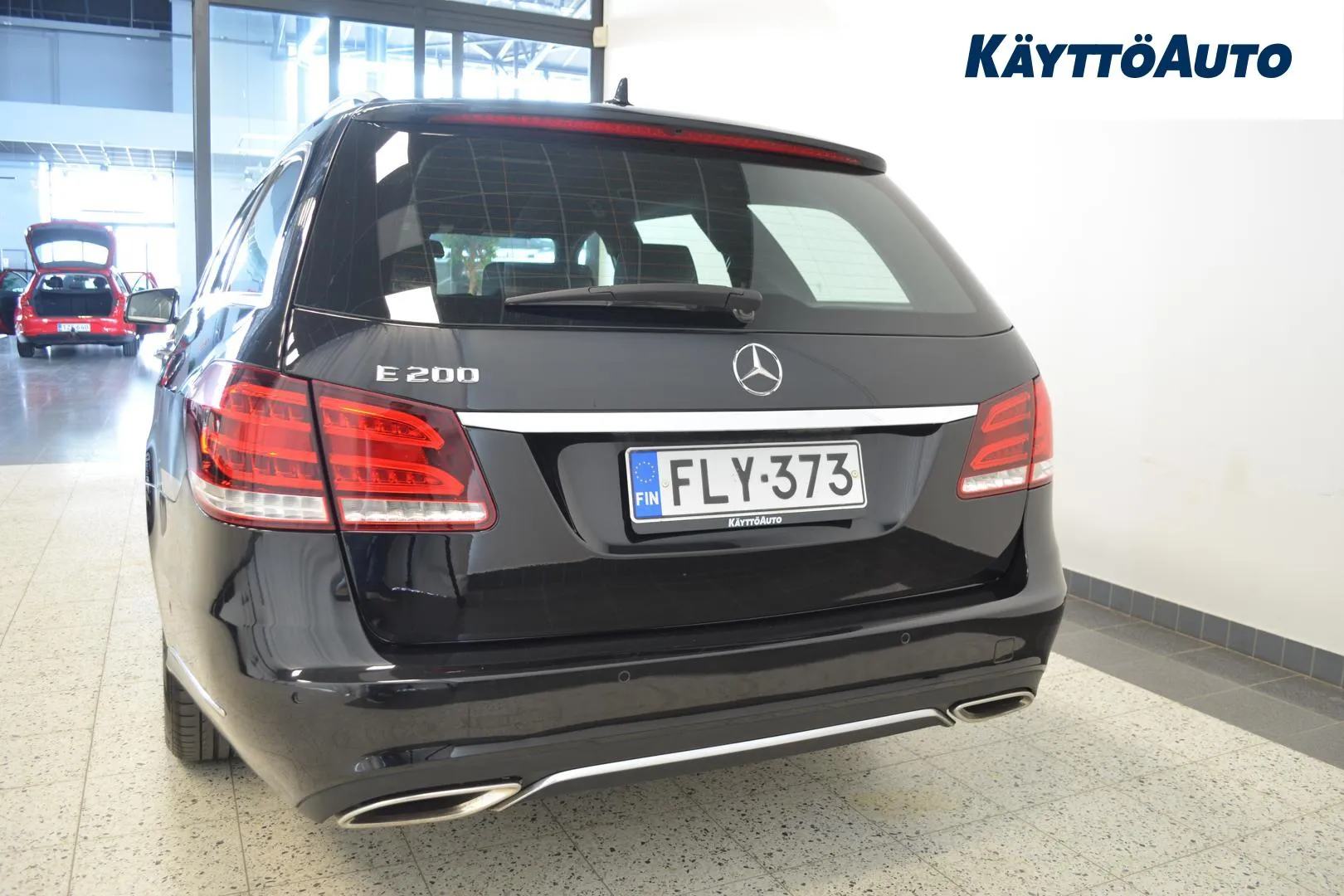 MERCEDES-BENZ E FLY-373 carousel image