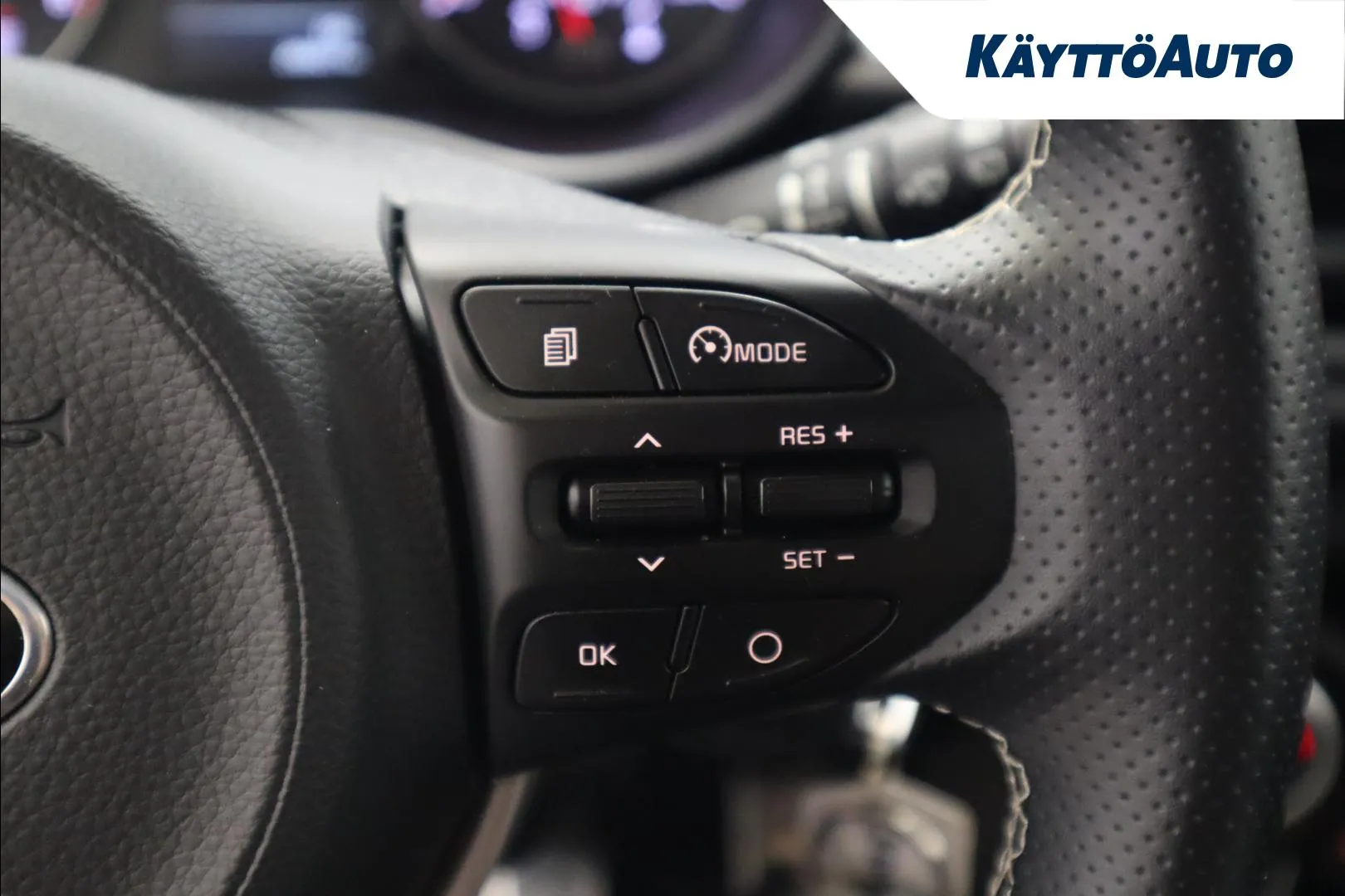 KIA Picanto LPT-681 carousel image