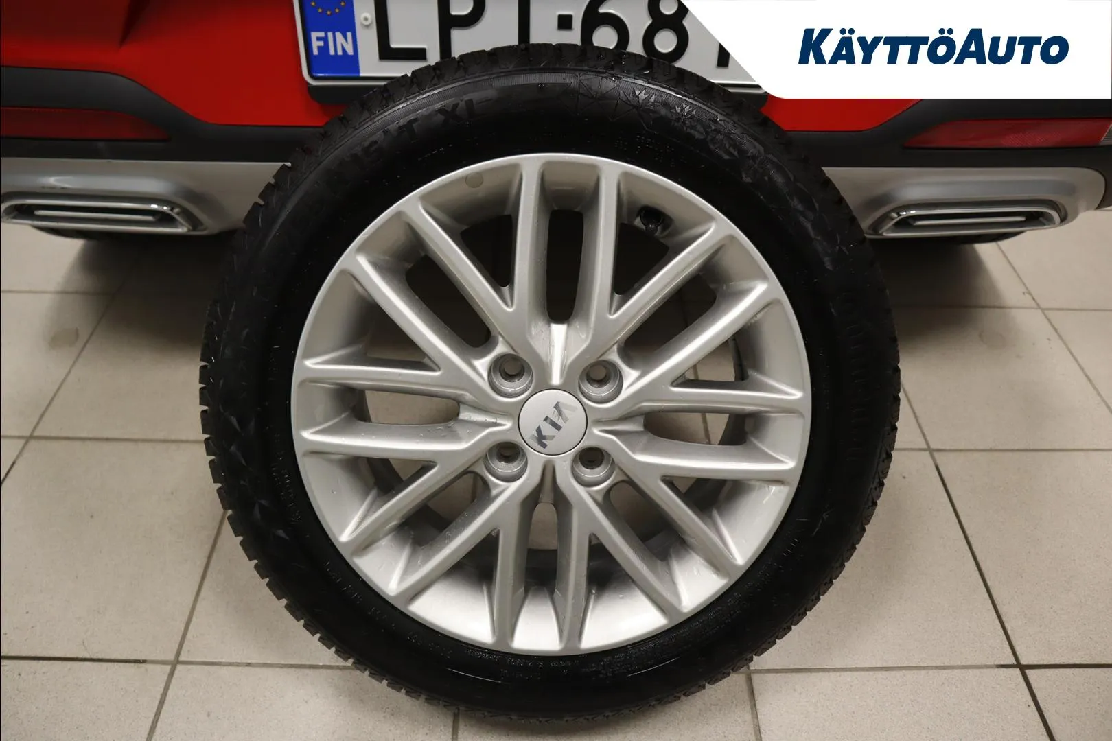 KIA Picanto LPT-681 carousel image