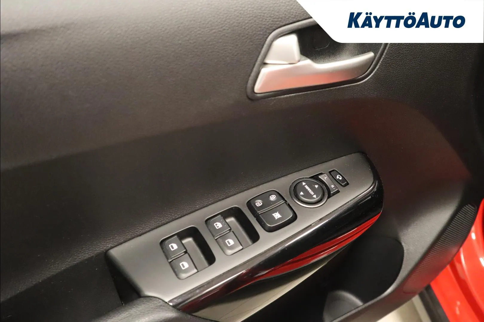 KIA Picanto LPT-681 carousel image
