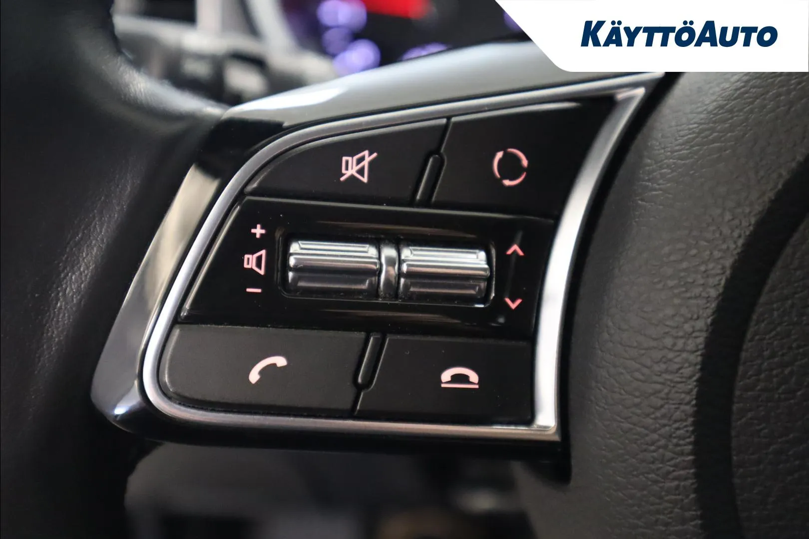 KIA Ceed OXU-491 carousel image
