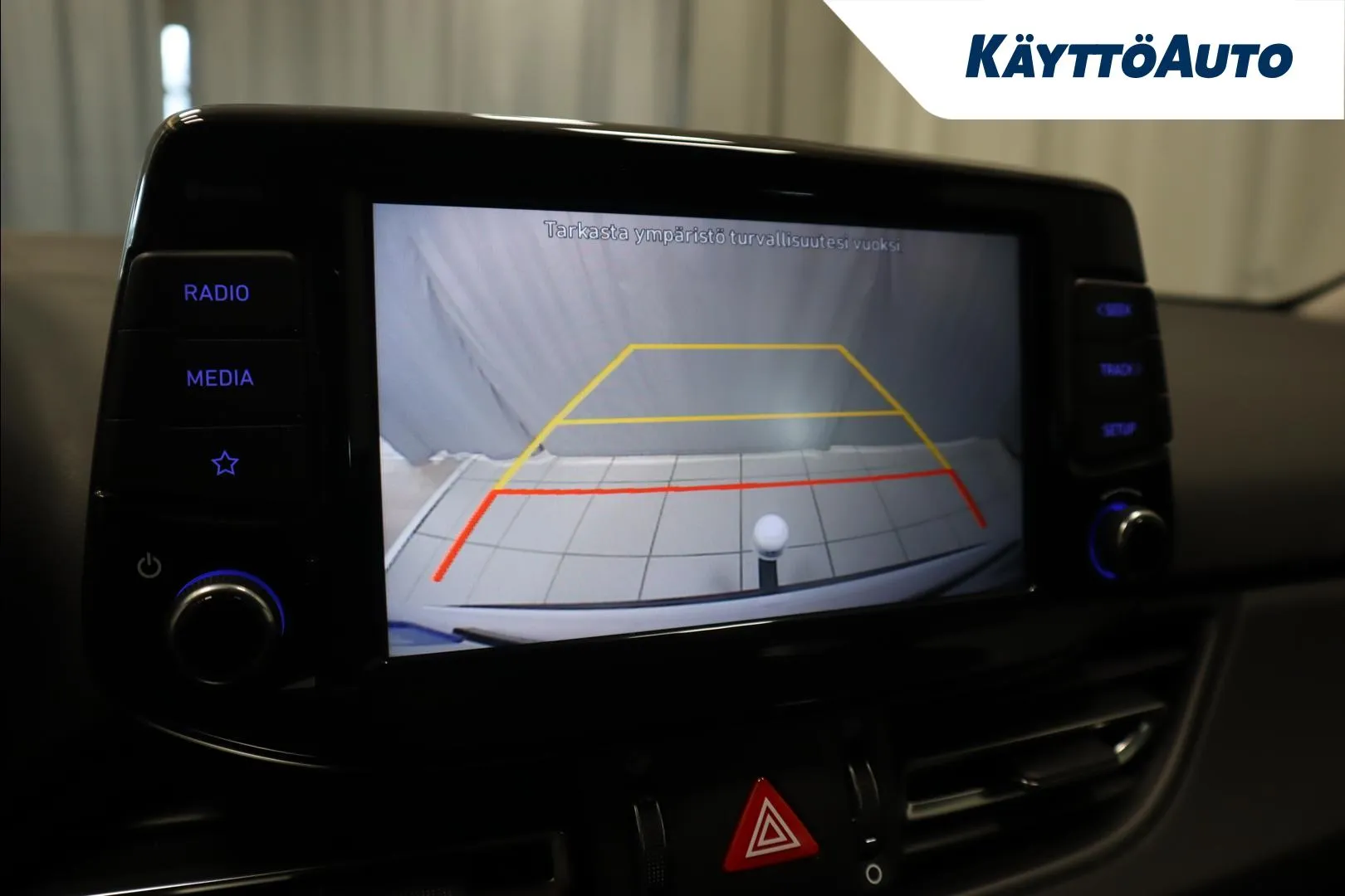 HYUNDAI i30 Wagon ETM-924 carousel image