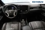 MITSUBISHI Outlander PHEV FOJ-625 carousel thumbs