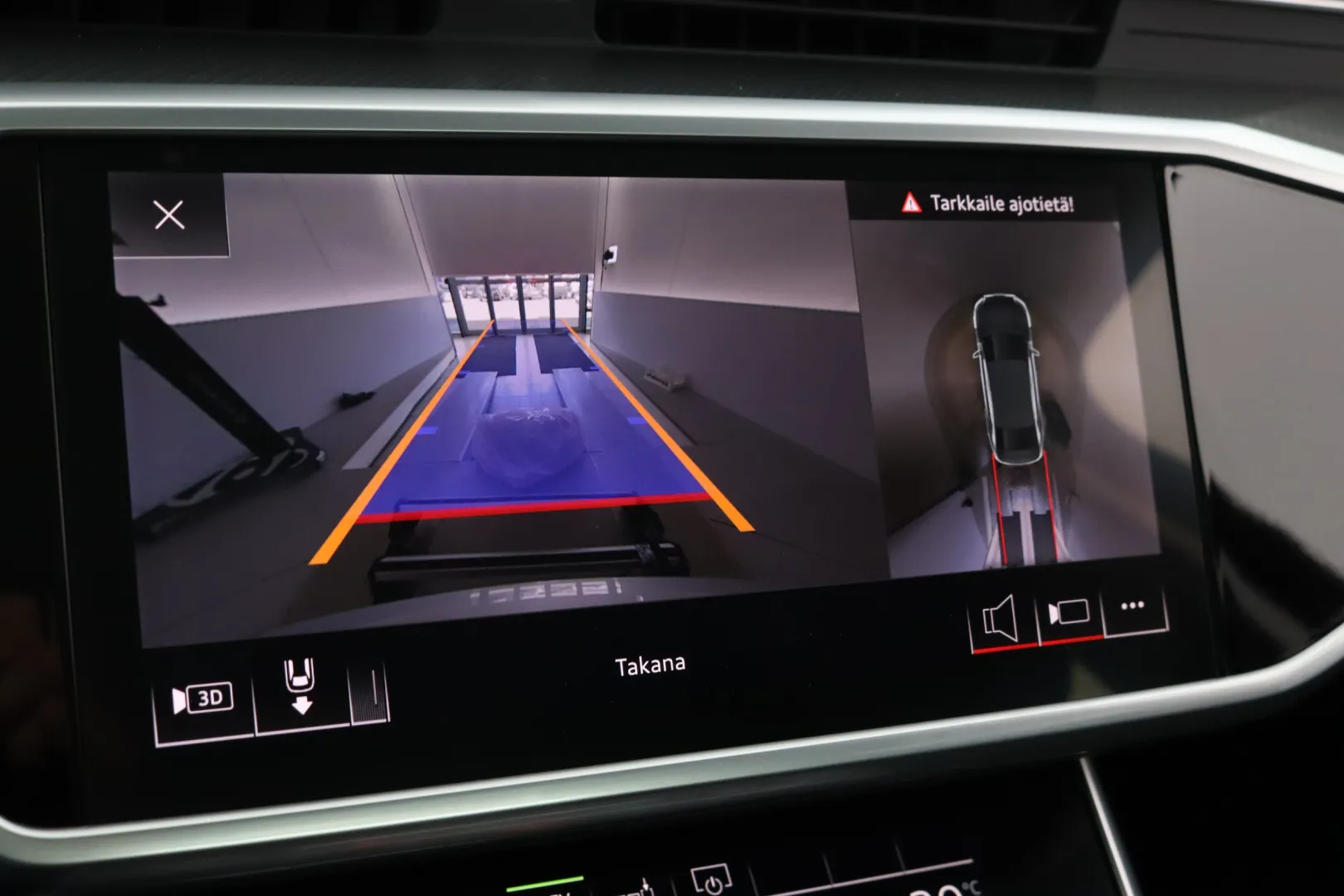 Audi A6 YKJ-118 carousel image
