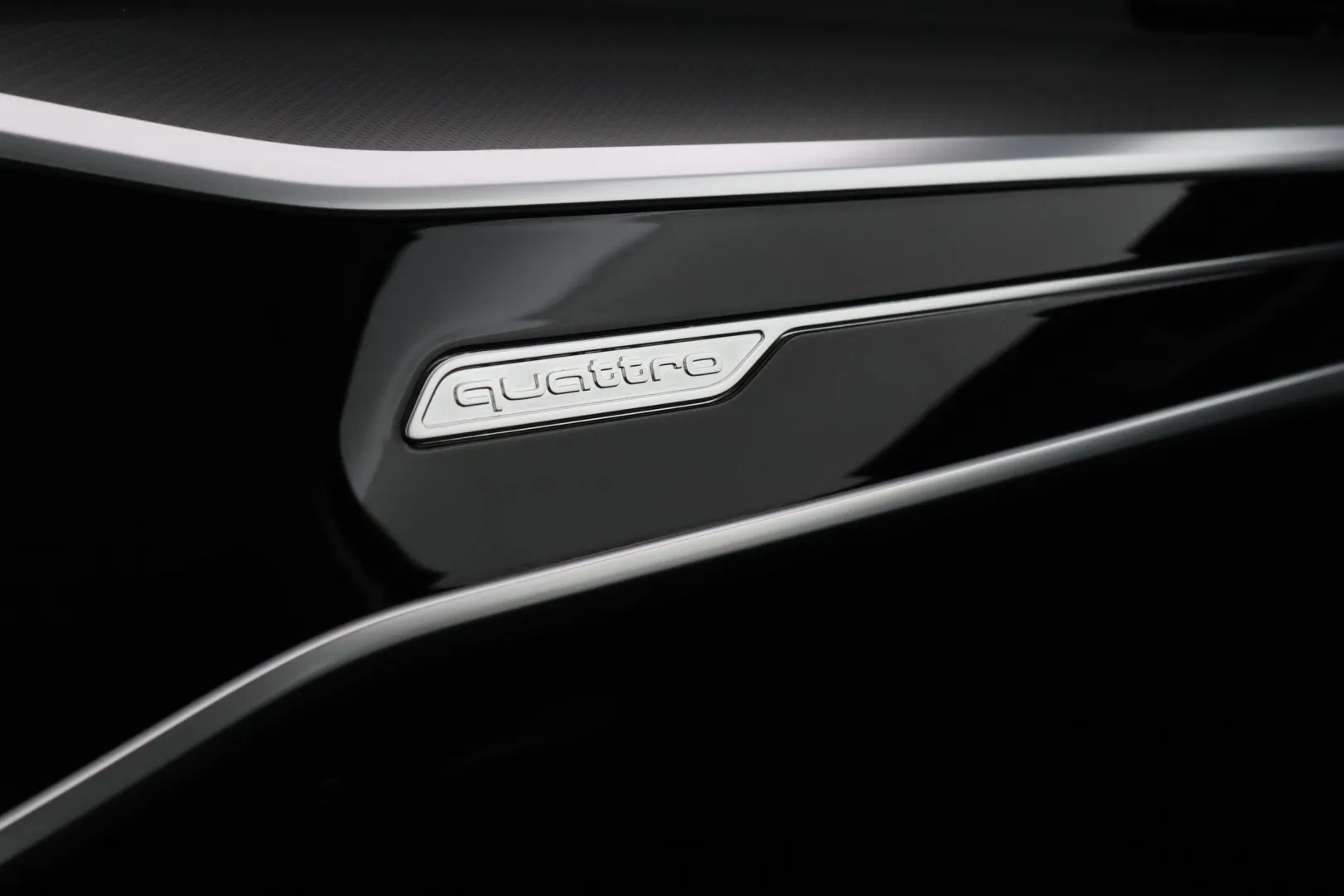 Audi A6 YKJ-118 carousel image