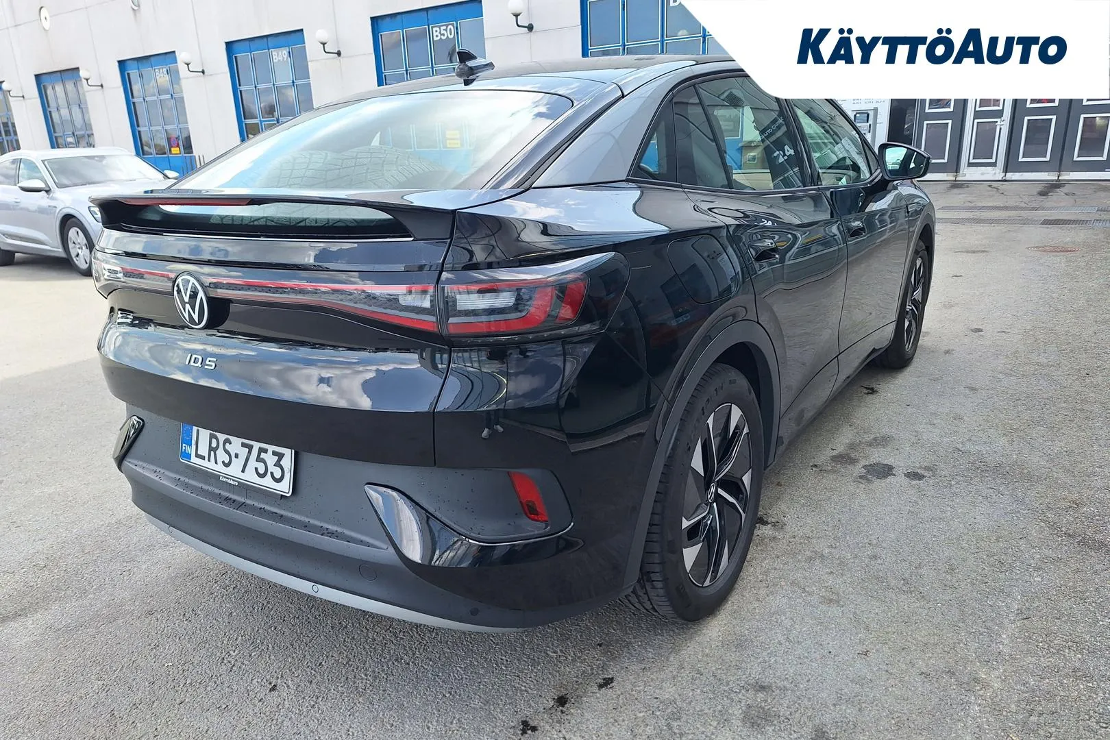 VOLKSWAGEN ID.5 LRS-753 carousel image