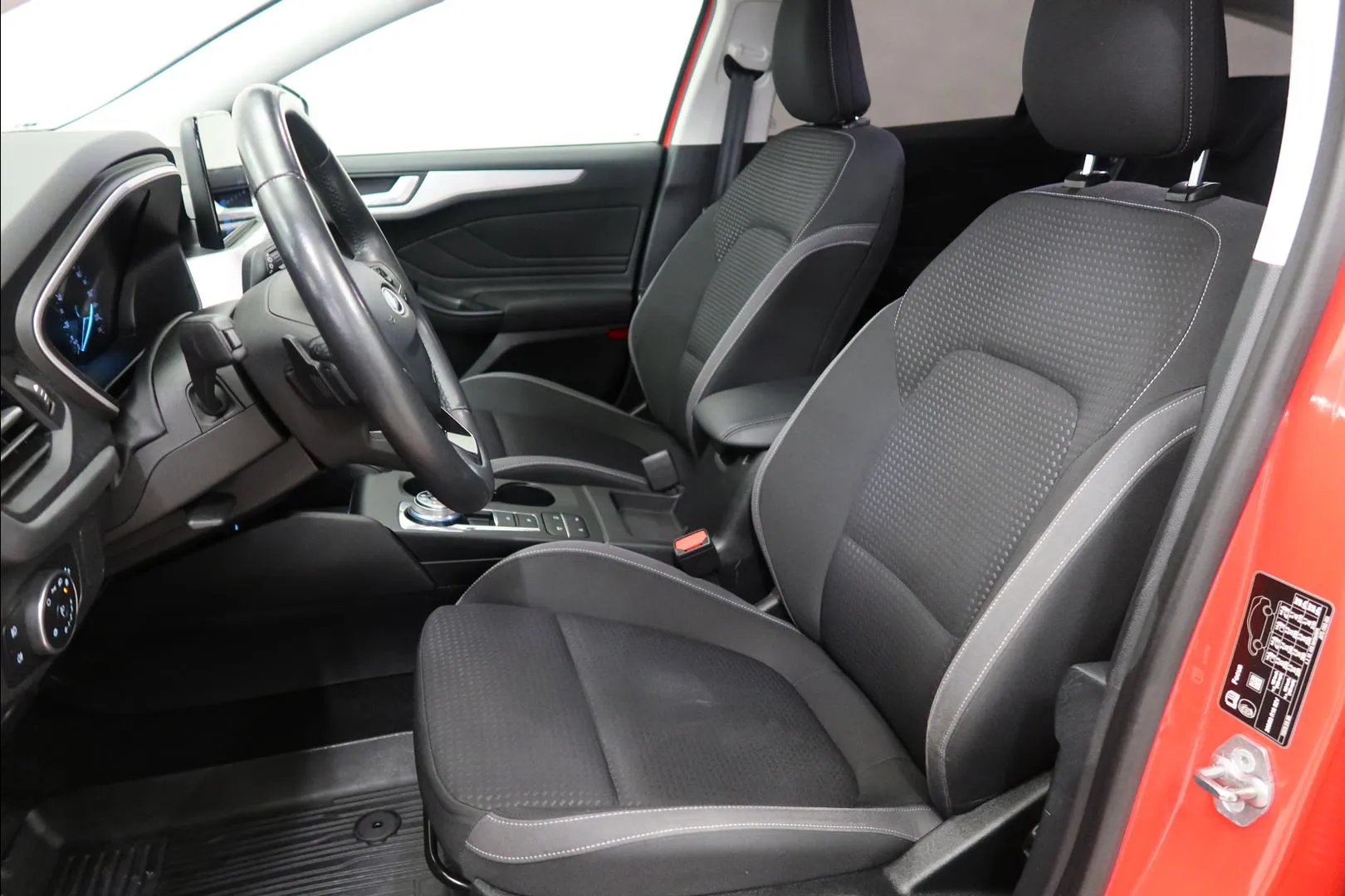 FORD Focus BXP-774 carousel image