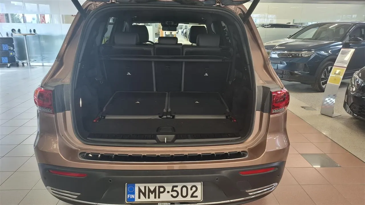 MERCEDES-BENZ EQB NMP-502 carousel image