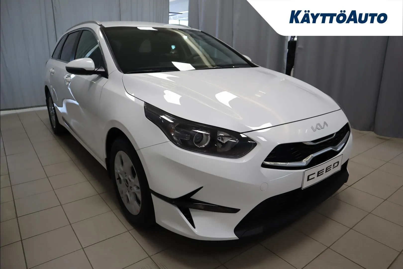 Kia Ceed RXJ-265 carousel image