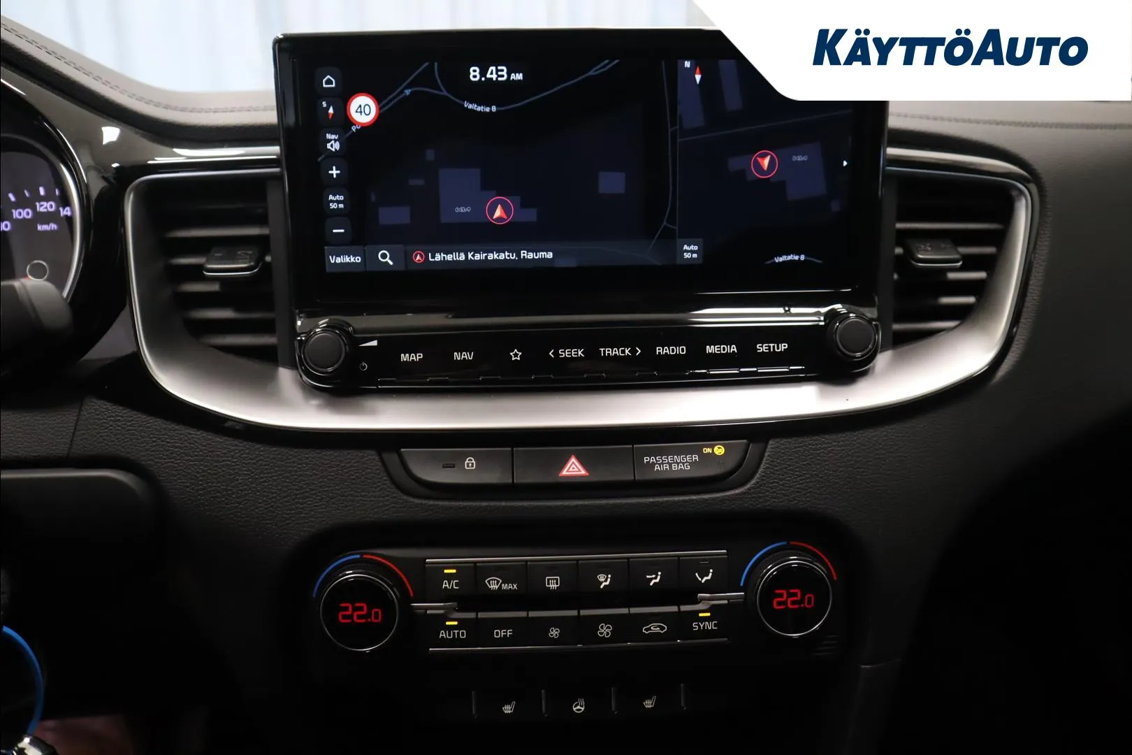 Kia Ceed RXJ-265 carousel image