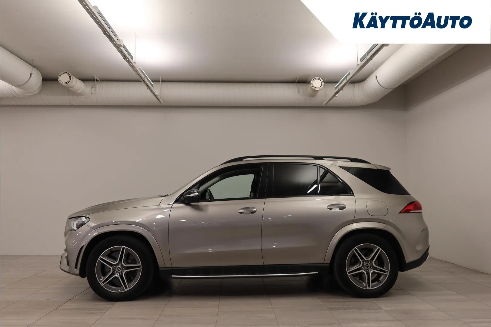 Mercedes-Benz GLE ZOB-249 carousel image