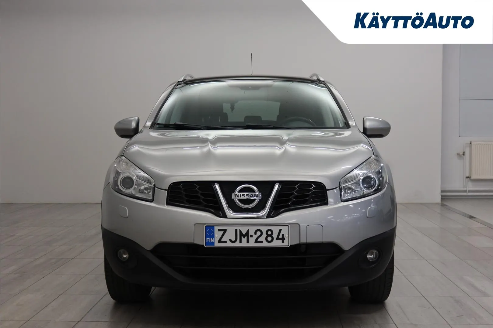 NISSAN Qashqai ZJM-284 carousel image