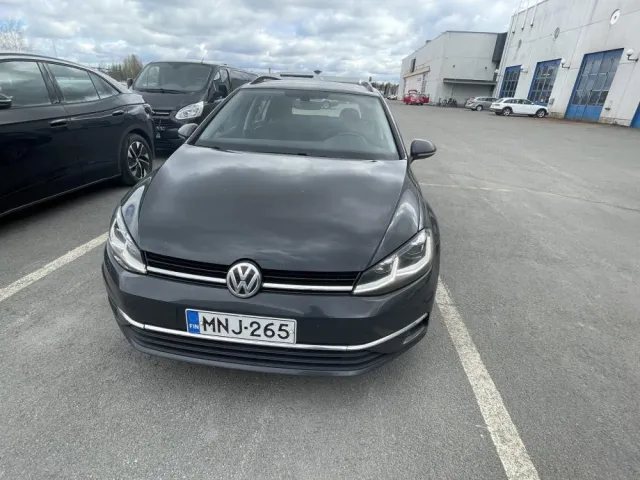 VOLKSWAGEN GOLF MNJ-265