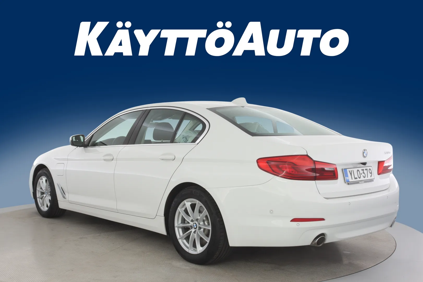 BMW 530 YLO-379 carousel image