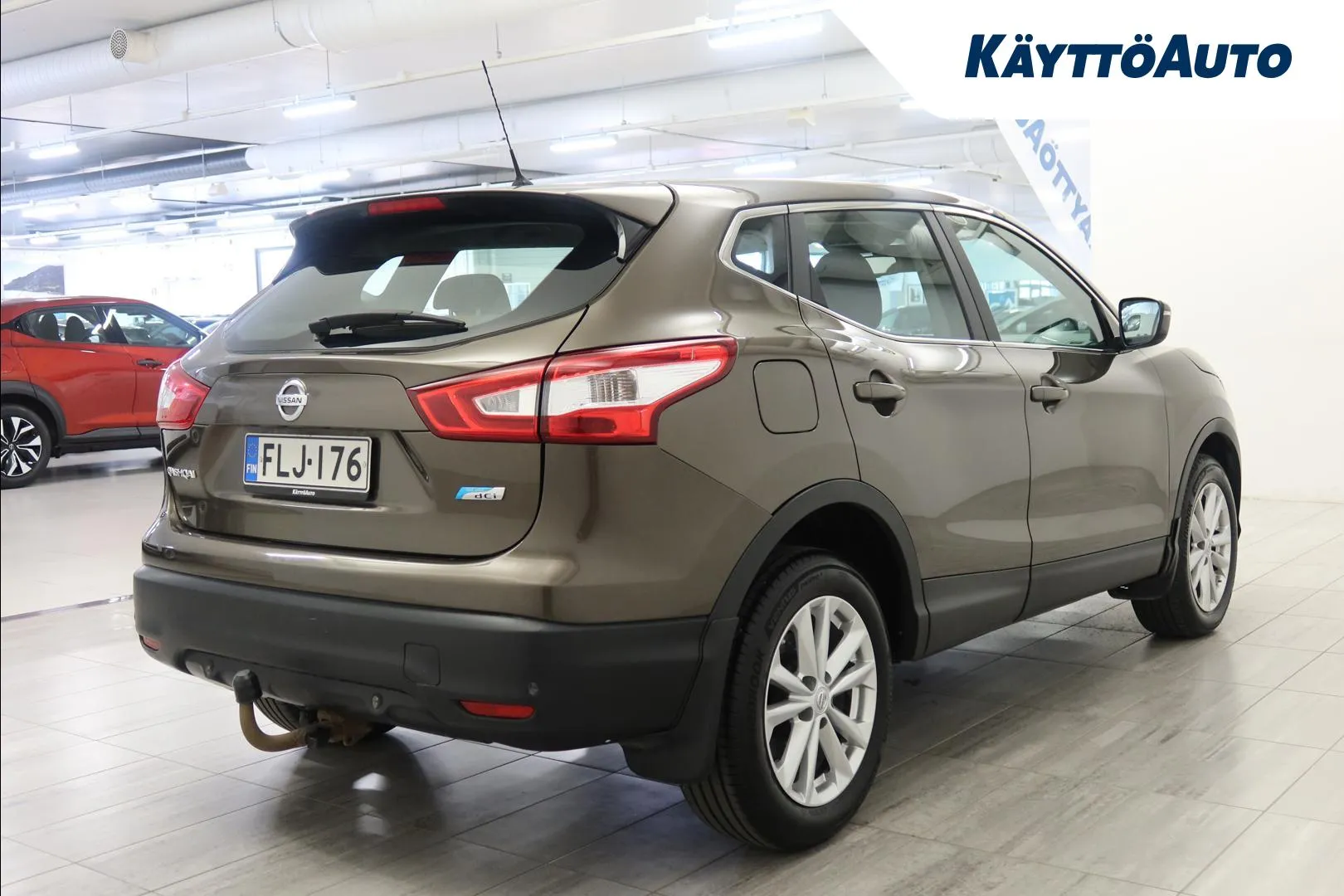 NISSAN Qashqai FLJ-176 carousel image