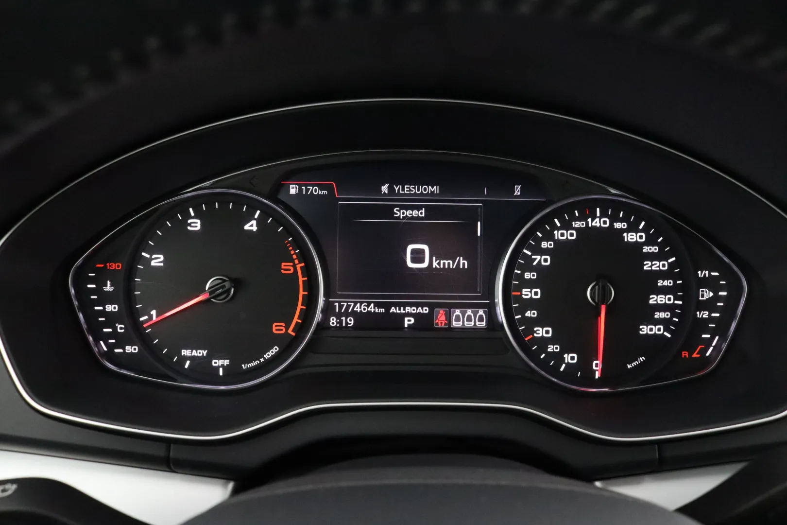 AUDI Q5 LOH-104 carousel image