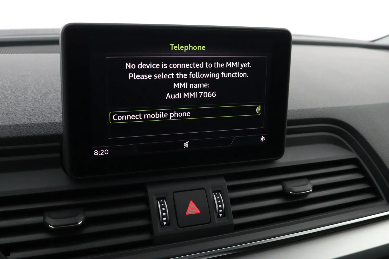 AUDI Q5 LOH-104 carousel image