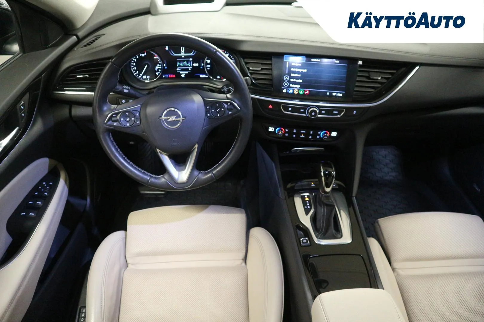 OPEL Insignia GNH-286 carousel image