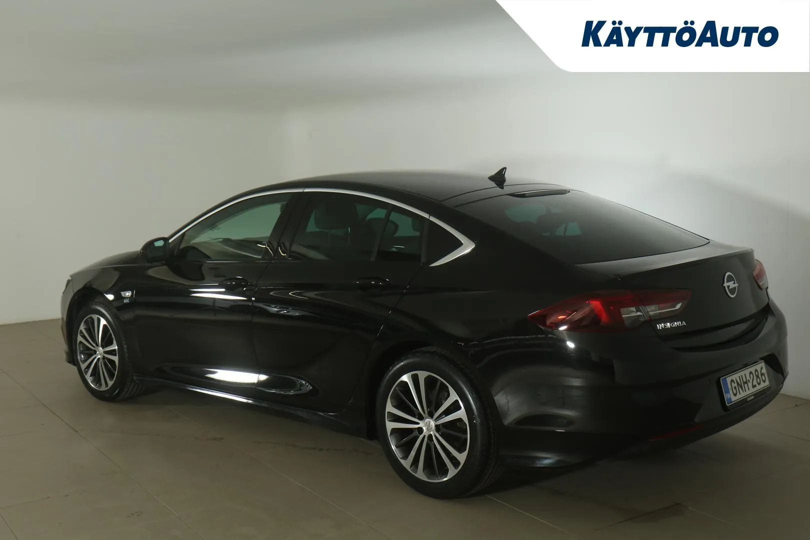 OPEL Insignia GNH-286 carousel image