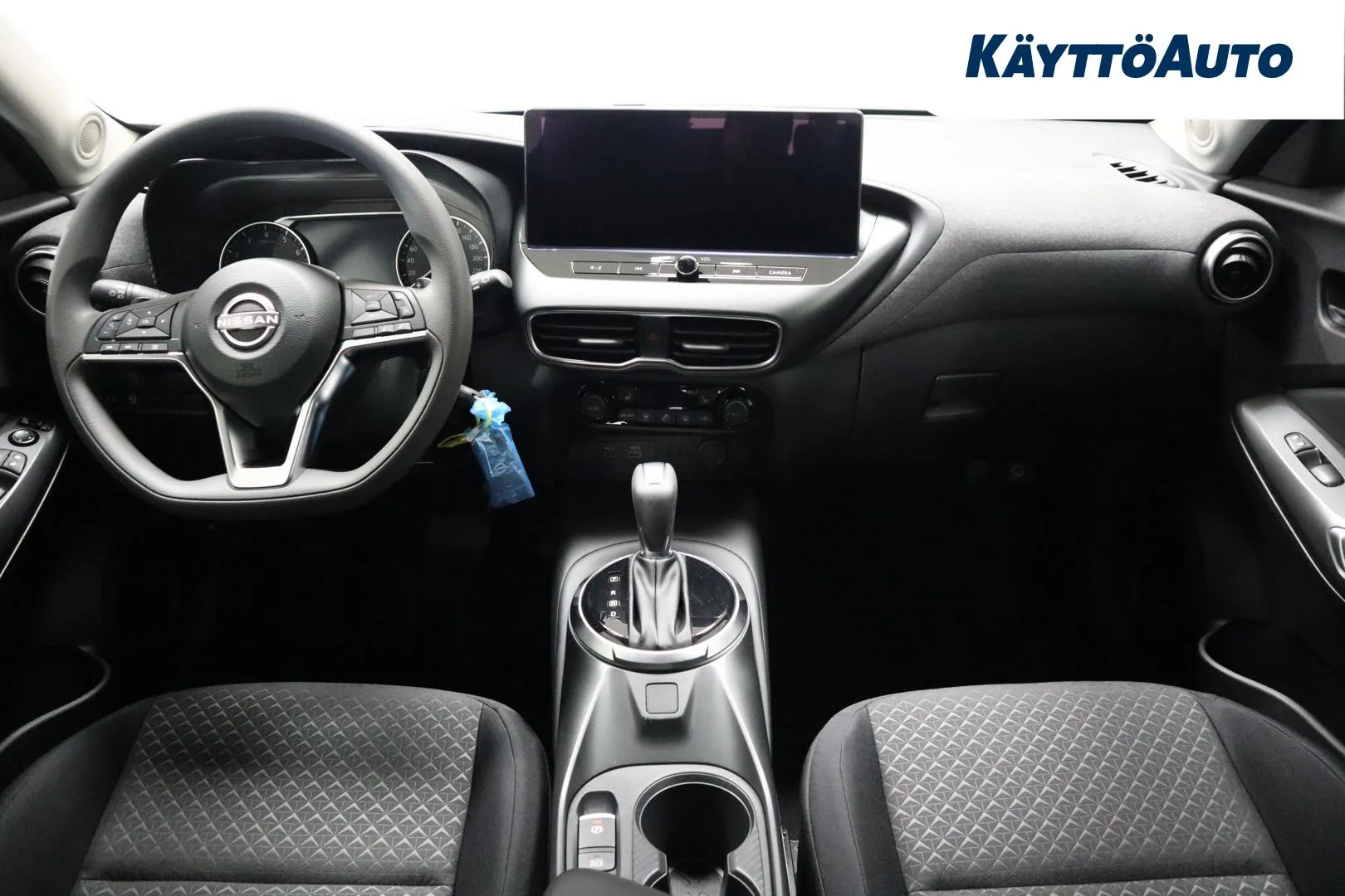 Nissan Juke SZJ-130 carousel image