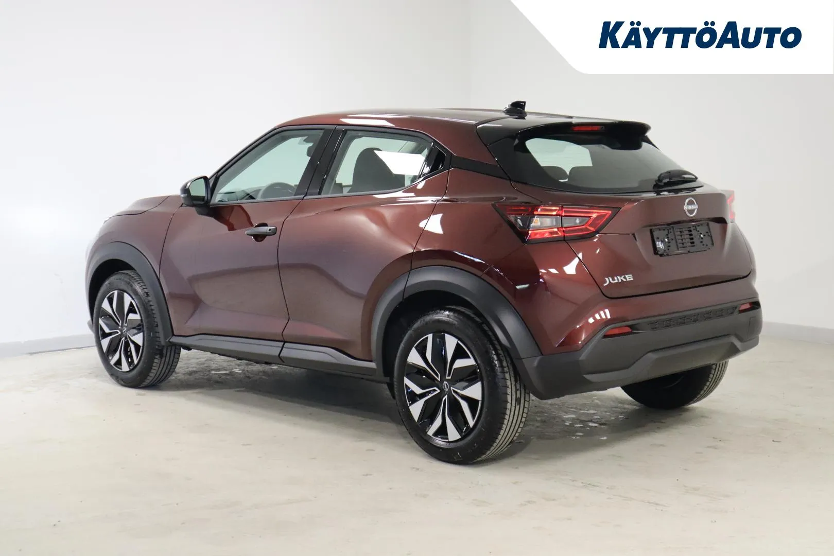 Nissan Juke SZJ-130 carousel image