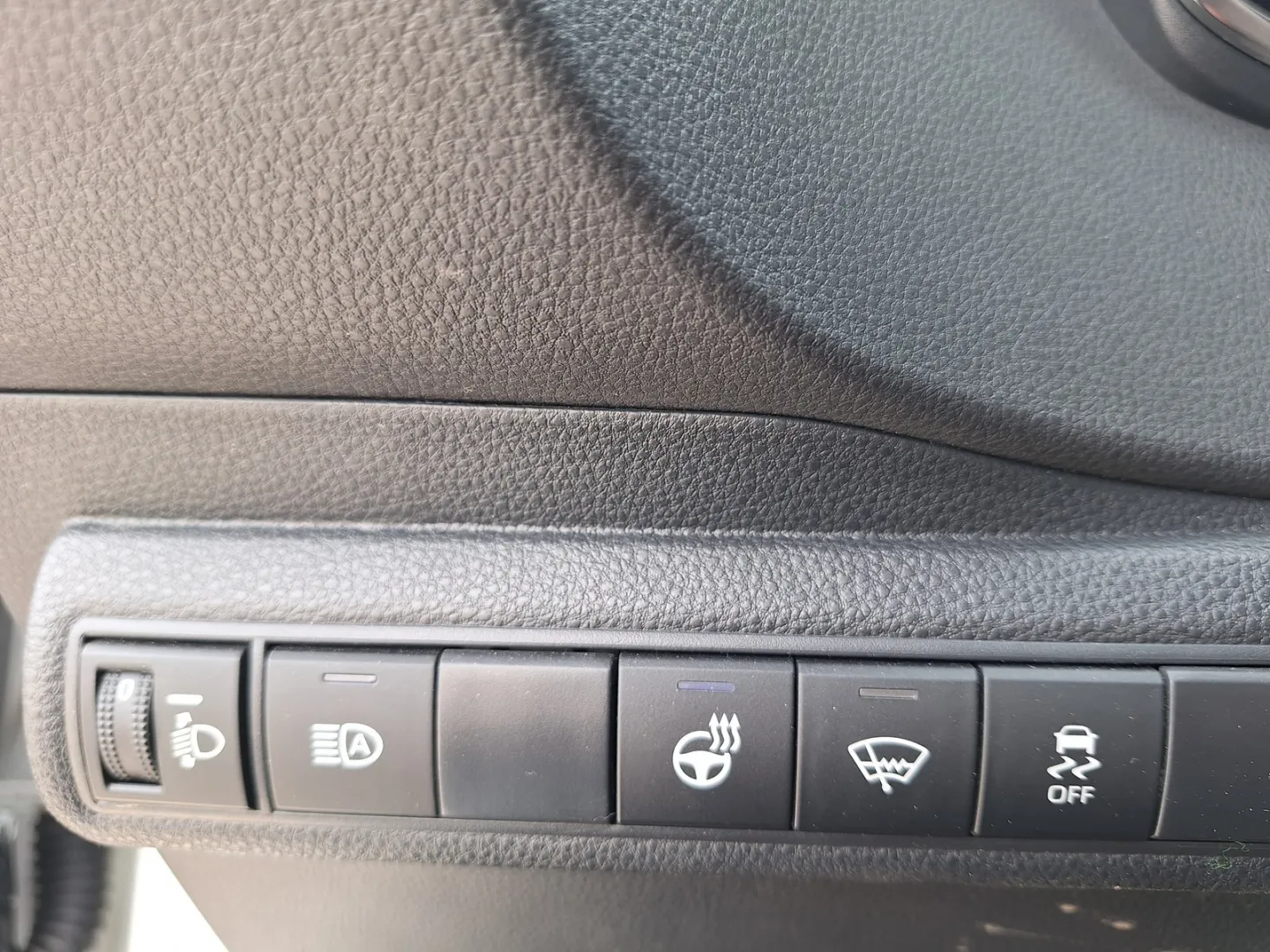 Toyota Corolla CNB-392 carousel image
