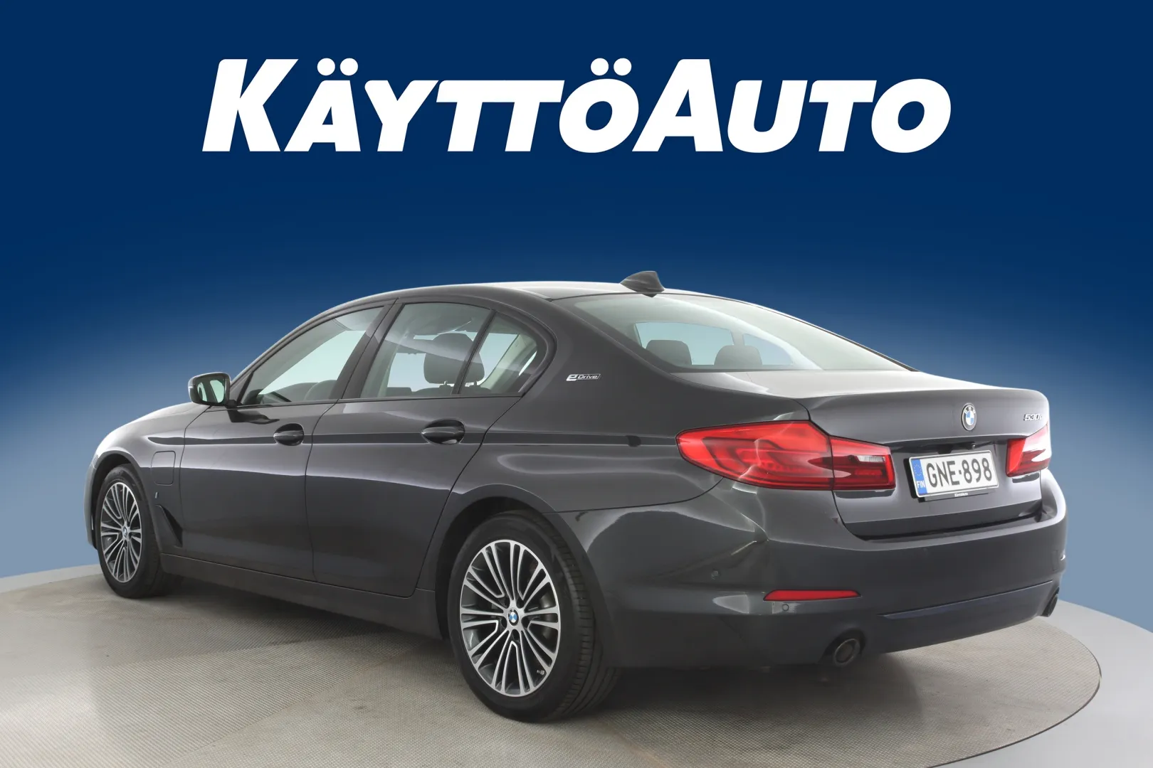 BMW 530 GNE-898 carousel image