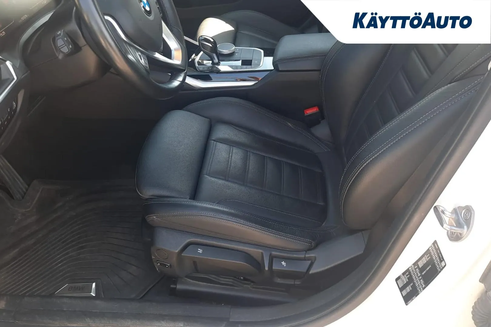 BMW 320 ERS-753 carousel image