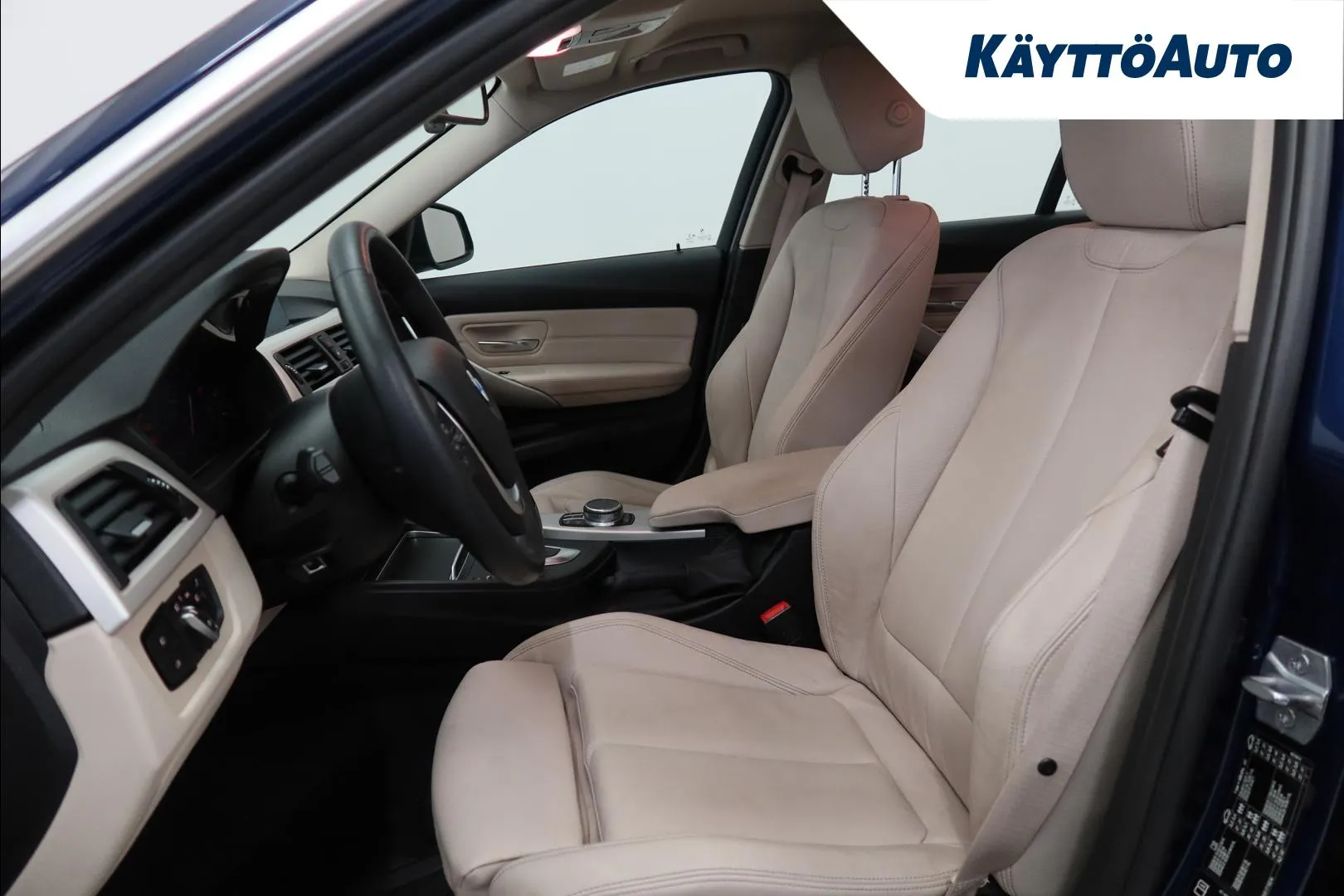 BMW 320 XOL-195 carousel image