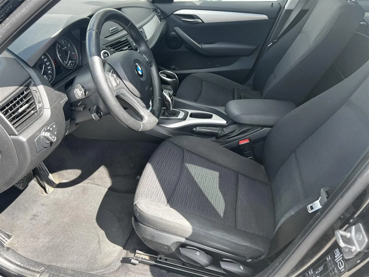 BMW X1 TZN-839 carousel image