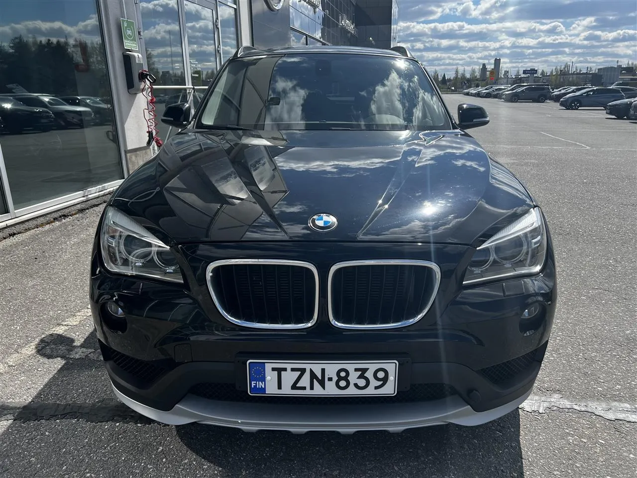 BMW X1 TZN-839 carousel image