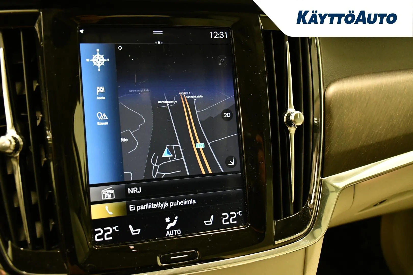 VOLVO V90 Cross Country IOP-335 carousel image