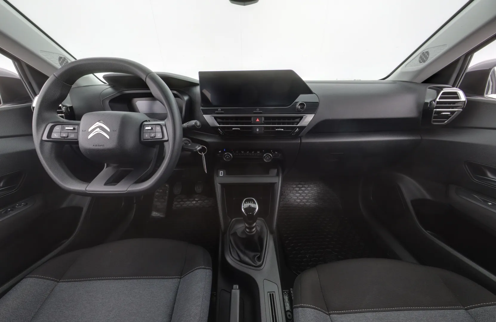 CITROEN C4 OZE-558 carousel image