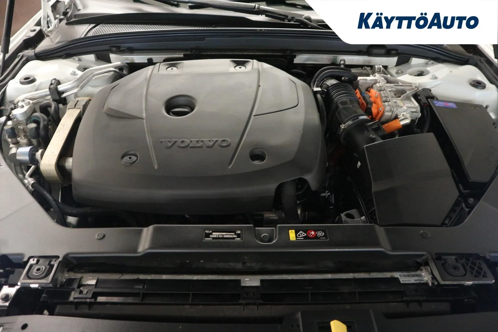 VOLVO V60 JME-623 carousel image
